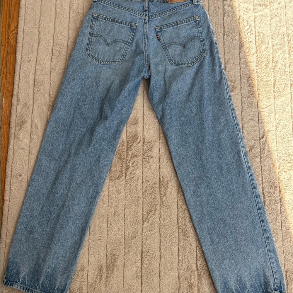 Women’s Levi’s Jeans - Picture 12 of 12